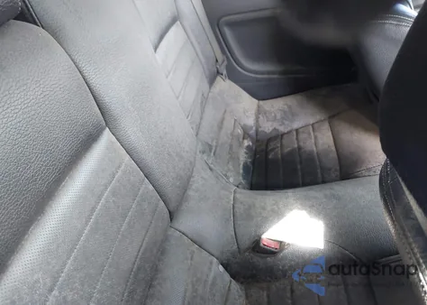 2011 Ford Mustang V6 Premium из США, поврежденный, VIN 1ZVBP8EM1B5100724